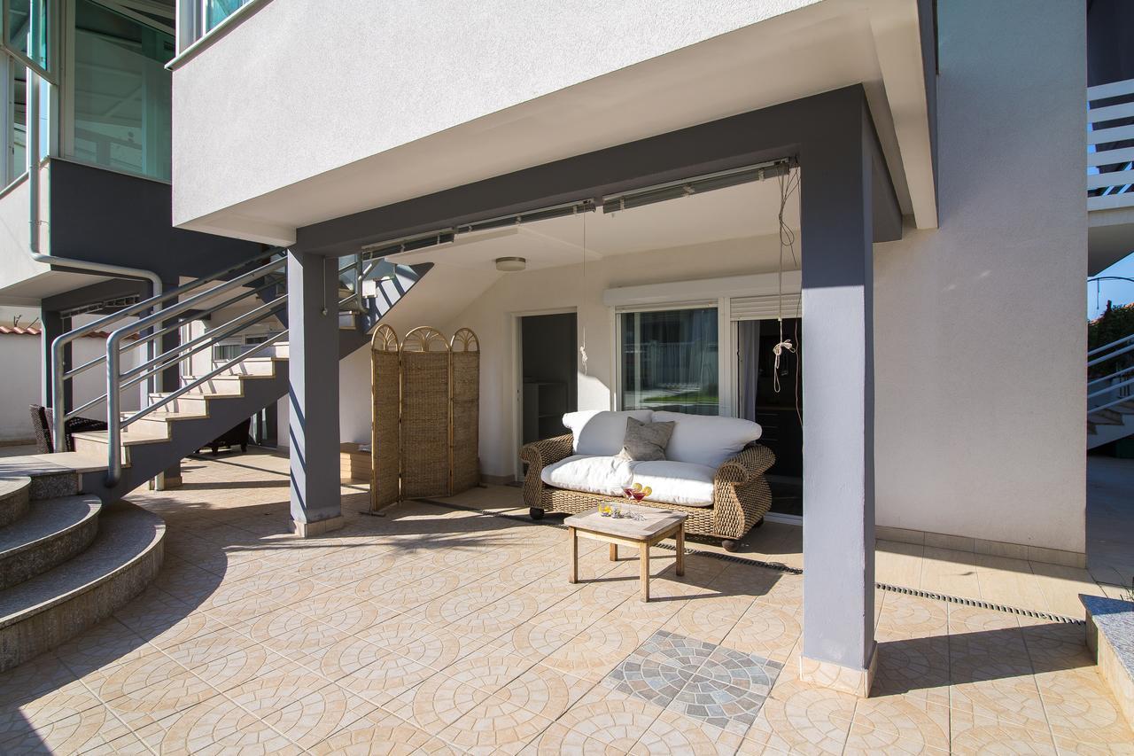 Apartments Lili Flora Задар Экстерьер фото