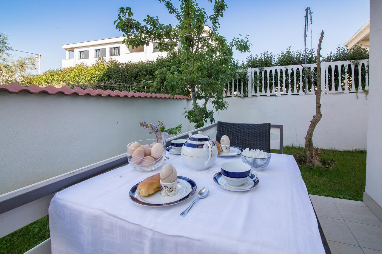Apartments Lili Flora Задар Экстерьер фото